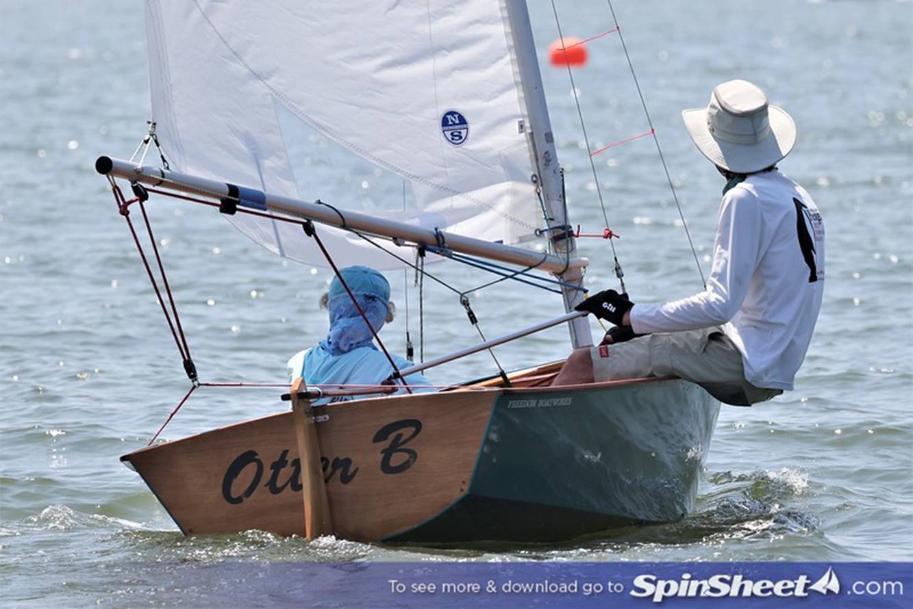 Charlie and Cairn Krafft sailing upwind.